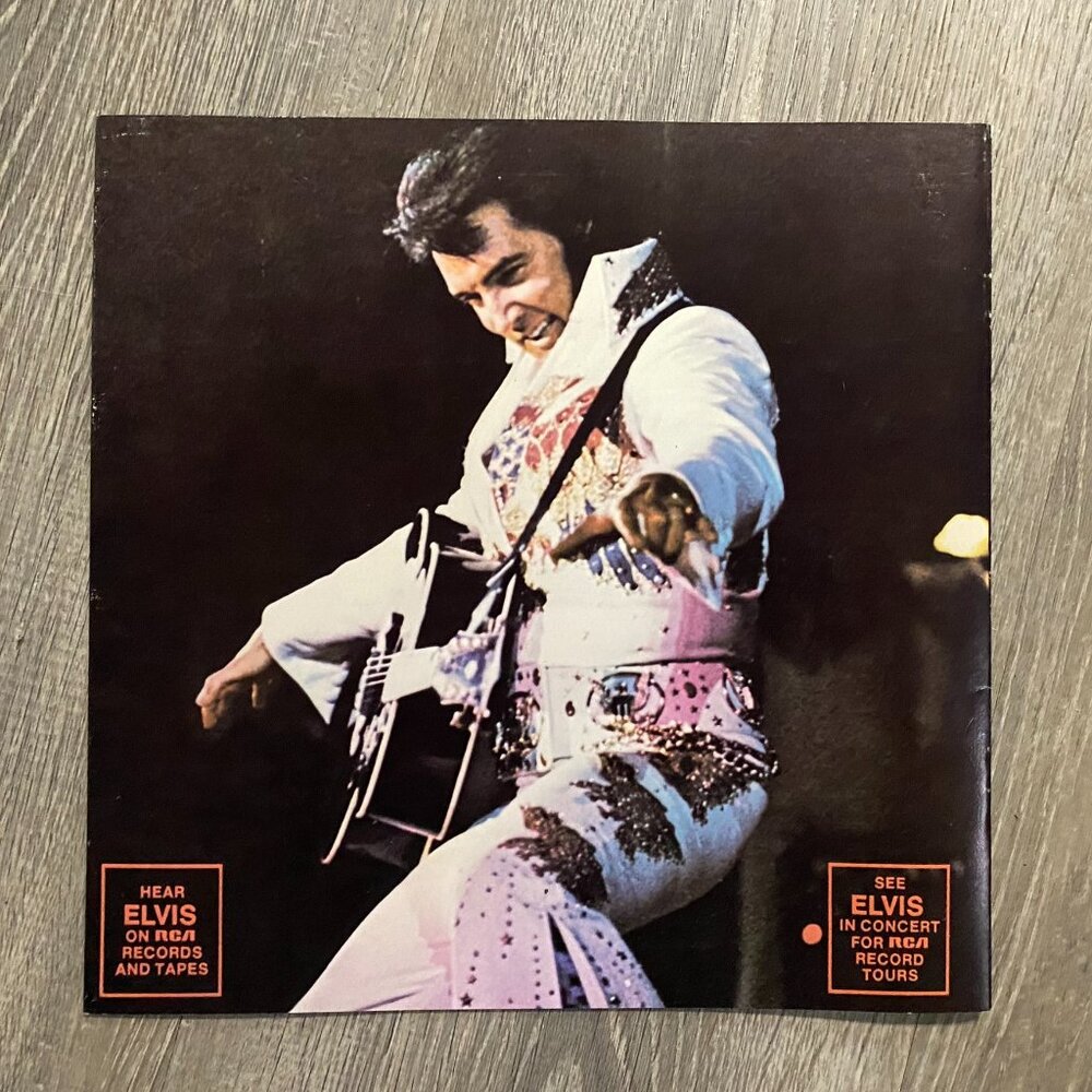 Vintage Elvis Presley Special TV Edition Photo Album & Collector Plate Set